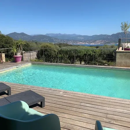Vue 4 Apartament *