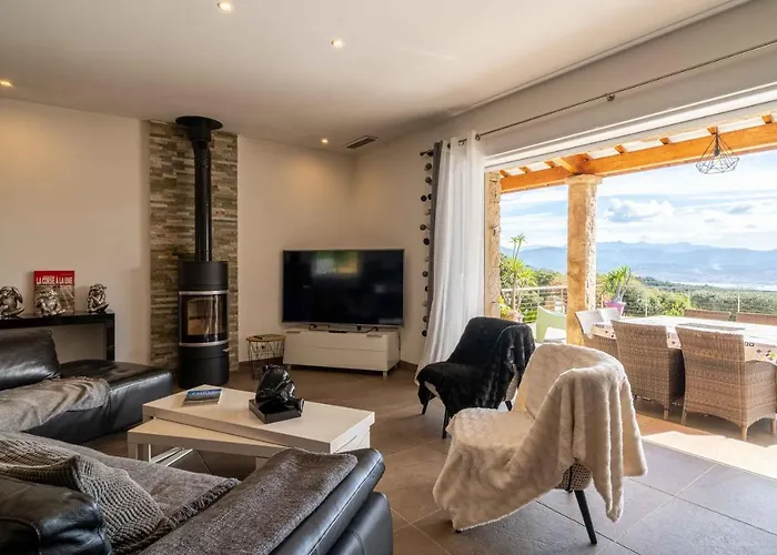 Vue 4 Olmeto (Corsica)